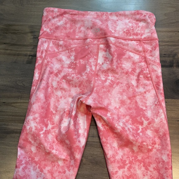 Gap Fit - ankle length - blackout leggings - Picture 3 of 4